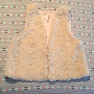 Fur vest